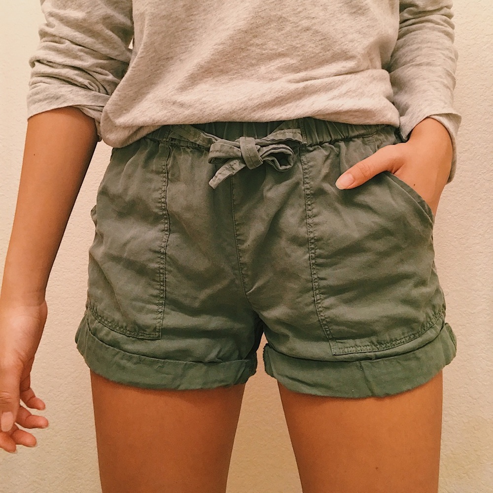 AERIE camp short